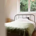 Spacious And Attractive Family Near Amsterdam