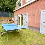 Spacious And Attractive Family Near Amsterdam *