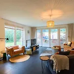 Spacious And Attractive Family Near Amsterdam Villa *
